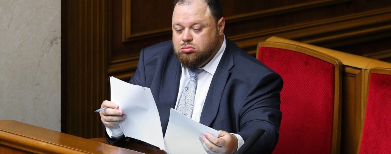 У Зеленского объяснили, почему внесли в парламент законопроект с закрытыми списками