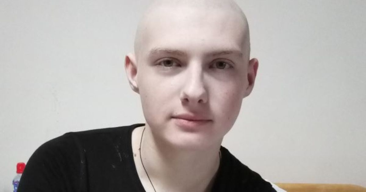 Злоякісна пухлина поставила під загрозу життя Роми