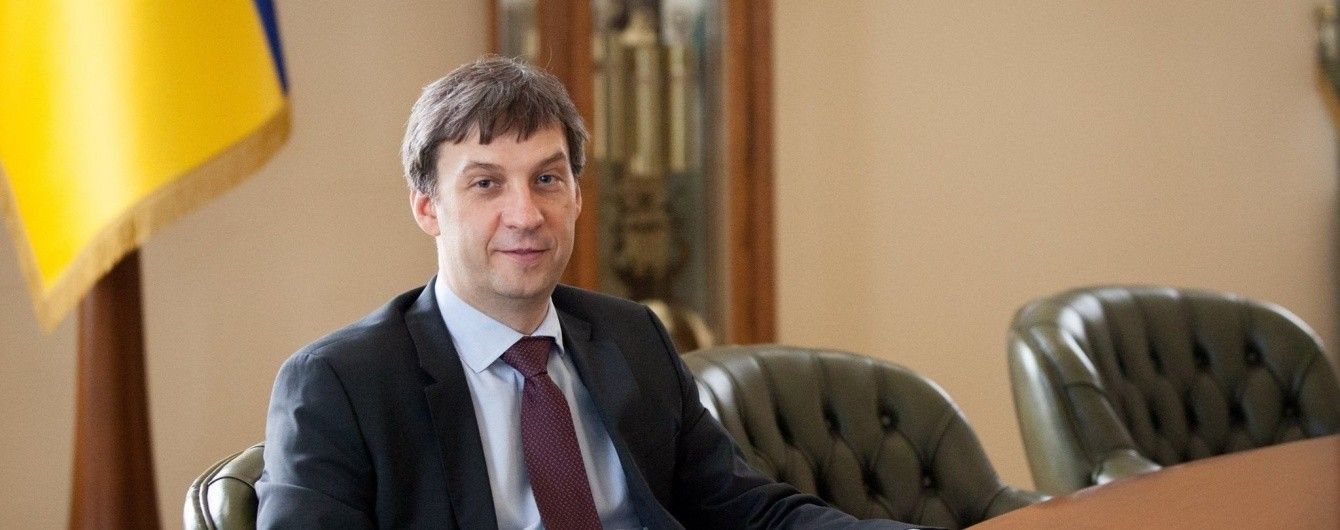 В НБУ рассказали, как валютный рынок отреагировал на роспуск Рады