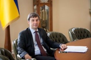 В НБУ рассказали, как валютный рынок отреагировал на роспуск Рады