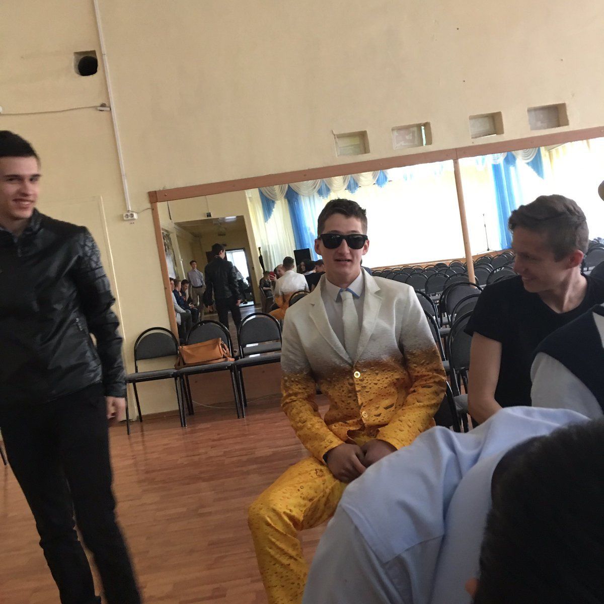 костюм пиво Росія 2