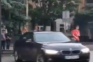 В Житомире лихача на BMW задержали благодаря видео в Сети