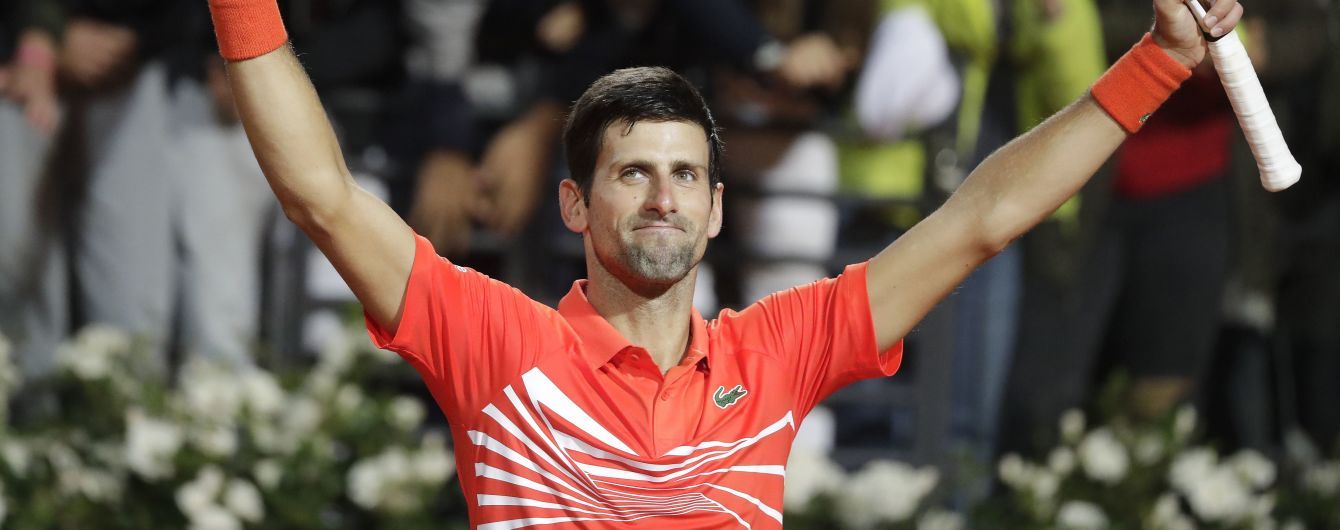 Джокович пробил мячом пол на Roland Garros и извинился за свою выходку