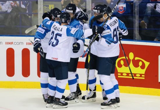 Фінляндія розібралася з Канадою та втретє в історії стала чемпіоном світу з хокею