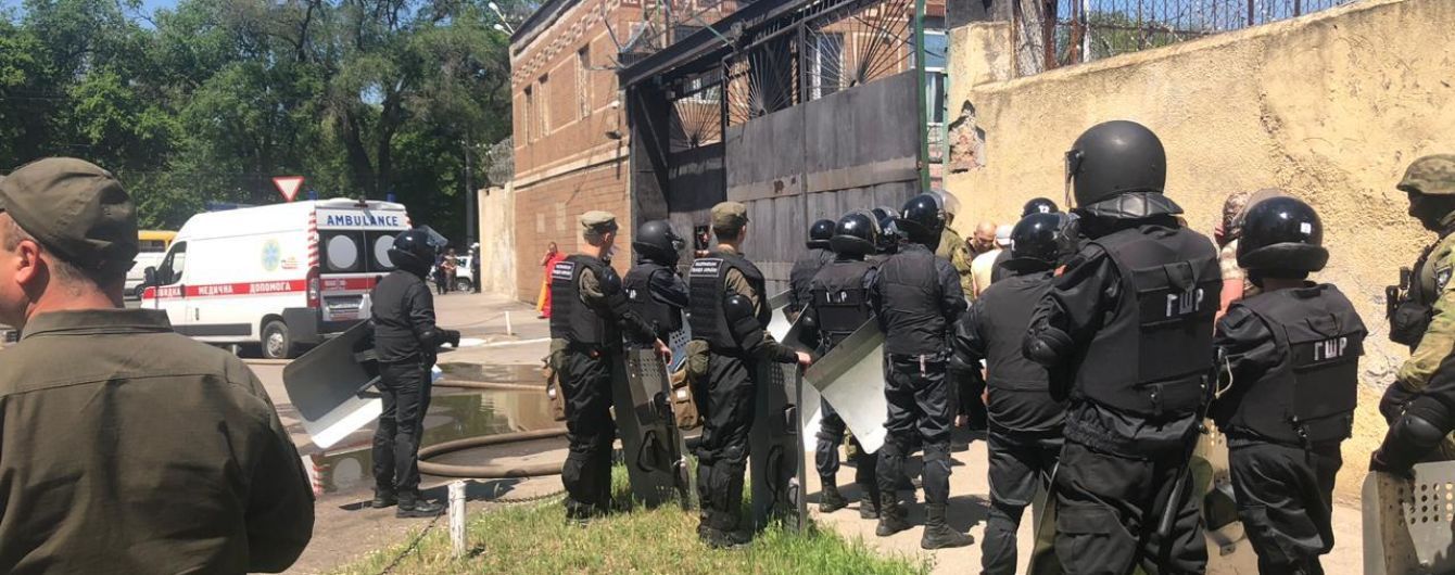 У поліції розповіли подробиці бунту в одеській колонії: постраждали четверо працівників установи