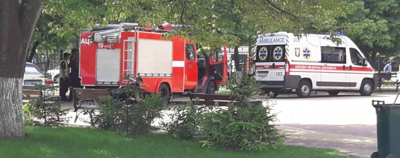 Двух киевлян задержали по подозрению в псевдоминированиях Харькова