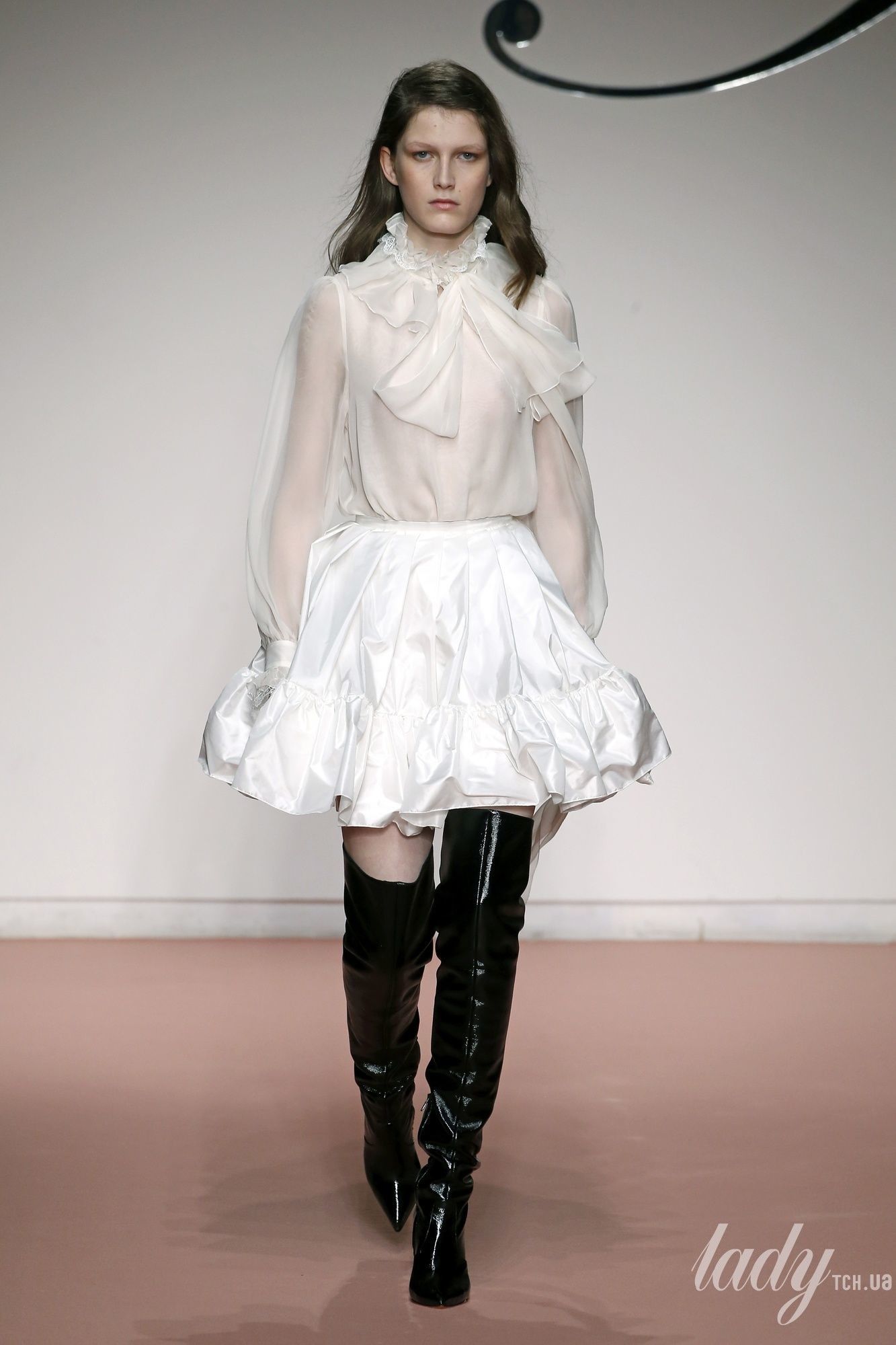 Коллекция Blumarine прет-а-порте сезона осень-зима 2019-2020_35