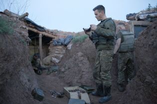 Террористы 24 раза стреляли на Донбассе: боец ООС ранен