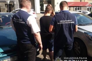 На Черкасчине разоблачили помощника председателя суда, который требовал взятки за влияние на работников Фемиды
