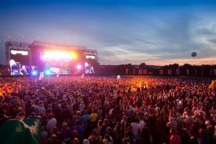 Ураган на фестивале Kozak Fest. Непогода унесла жизнь человека