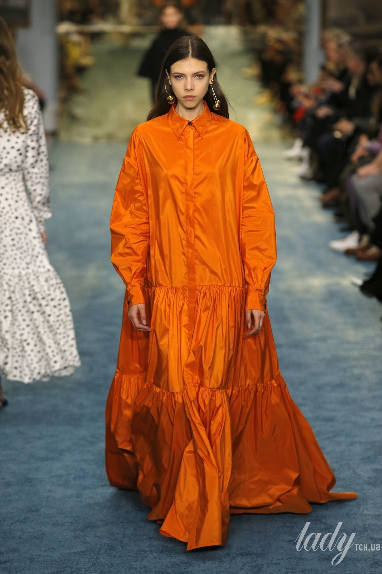 Коллекция Carolina Herrera прет-а-порте сезона осень-зима 2019-2020_15