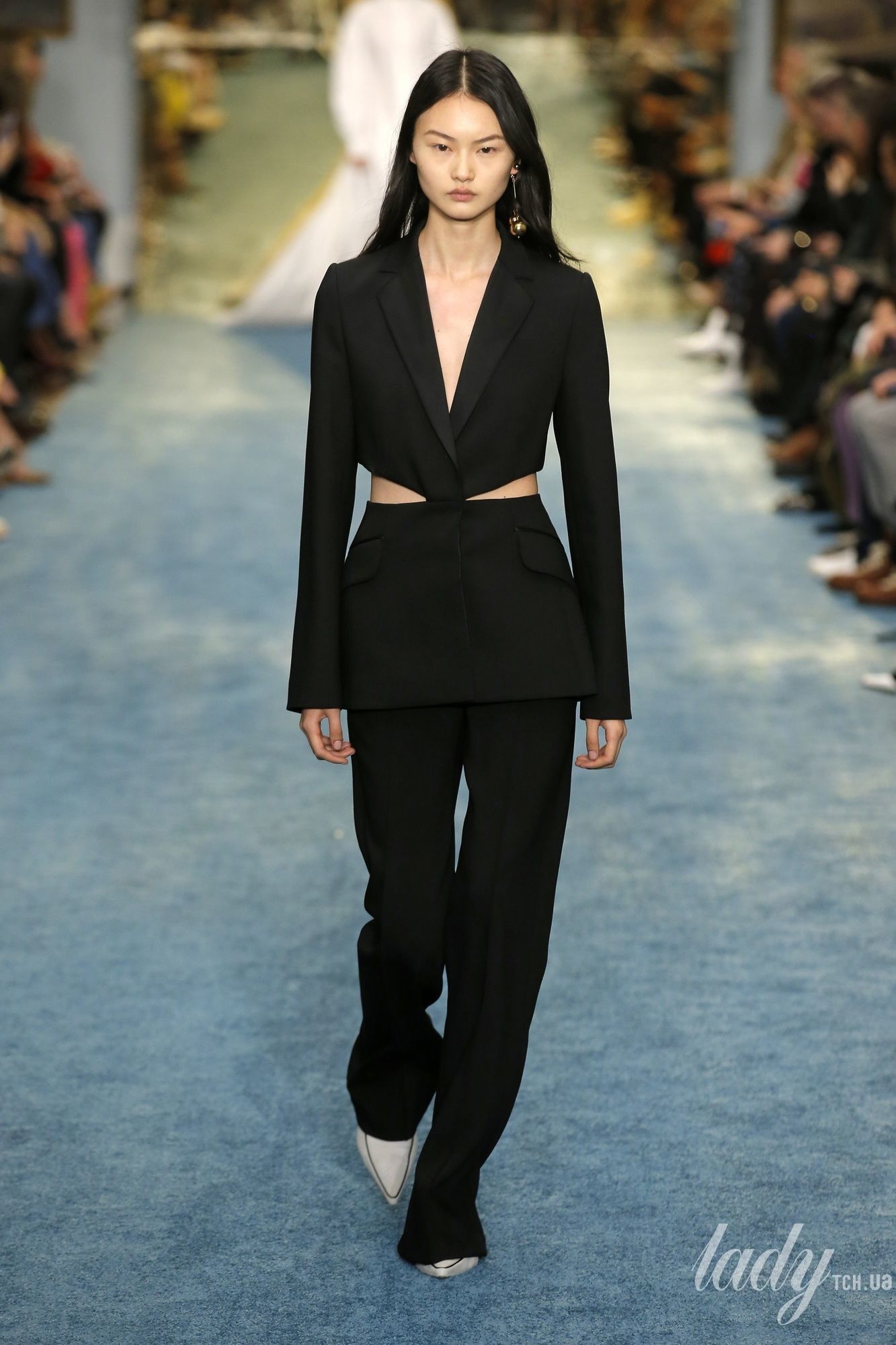 Коллекция Carolina Herrera прет-а-порте сезона осень-зима 2019-2020_37