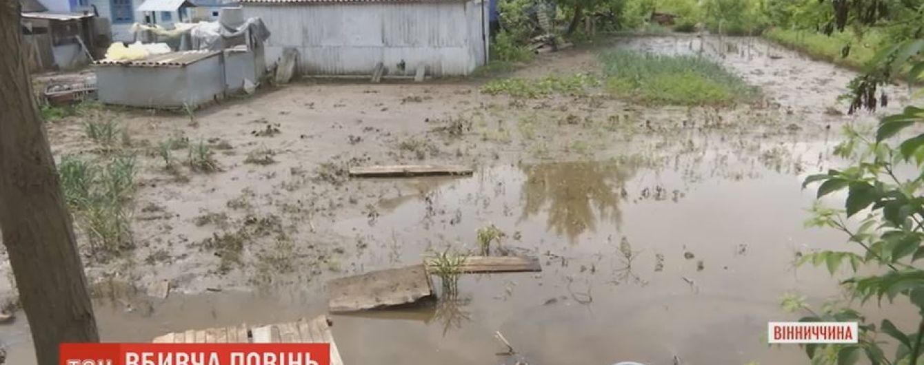 В Винницкой области из-за внезапного наводнения погибла многодетная мать