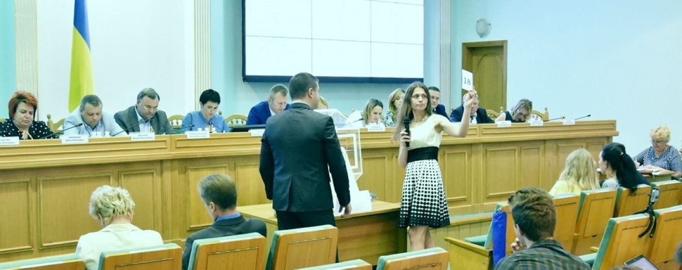 ЦИК зарегистрировала почти 120 кандидатов в народные депутаты