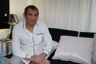 Бари Алибасов попал в реанимацию после того, как выпил средство для прочистки труб