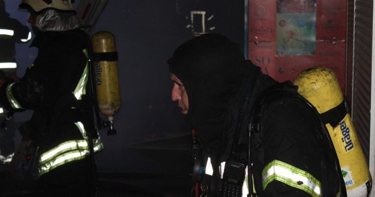 пожежа на Мінському ринку в Києві_3 / © Управление ГСЧС Киева