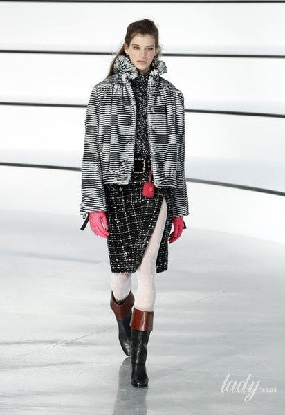 Колекція Chanel прет-а-порте сезону осінь-зима 2020-2021 / © East News
