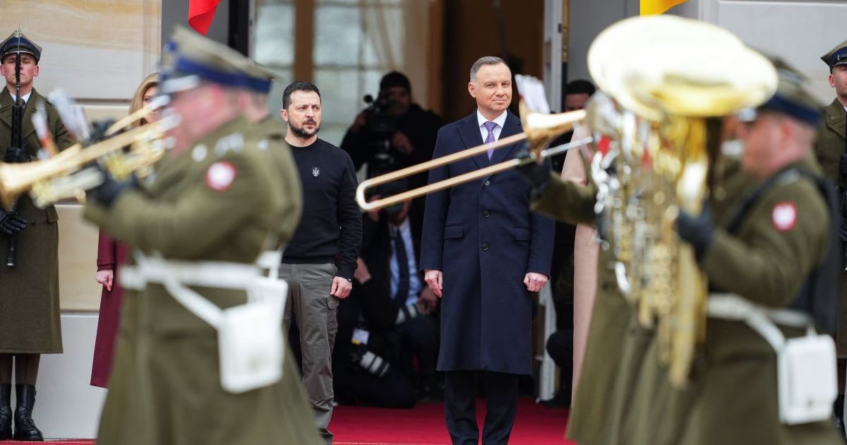 Не стоит думать, какое число будет смотреться безопаснее рядом с буквой F — Зеленский об истребителях