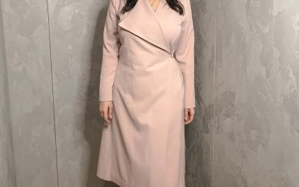 В пудрово-розовом платье: красивый и нежный лук Соломии Витвицкой