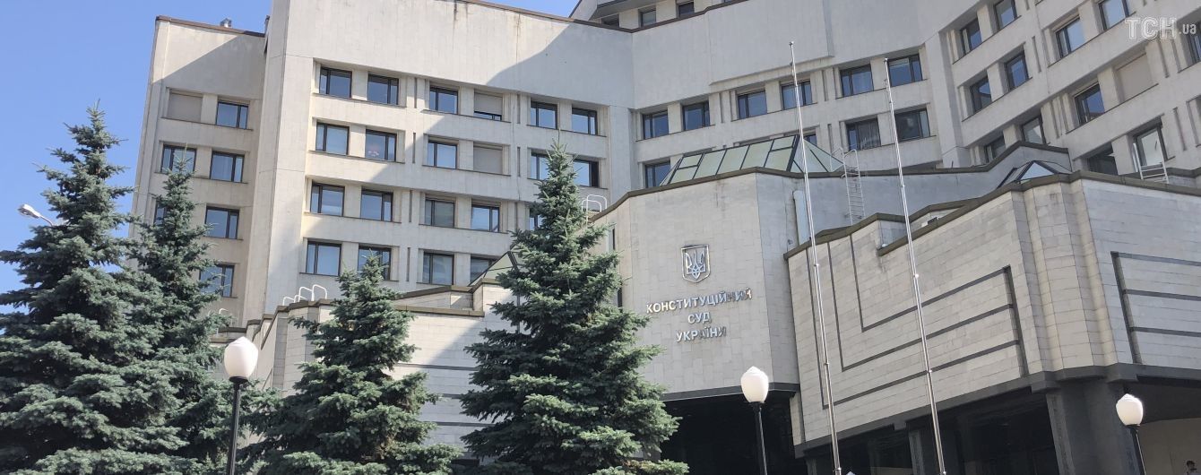 "Это п...ц, что происходит": пресс-секретарь Луценко "взорвалась" после решения КСУ о "статье Савченко"