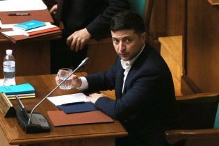 Зеленский назначил главу Херсонской ОГА и сразу же поставил его под угрозу увольнения
