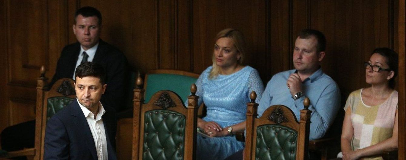 КСУ признал законным роспуск Рады Зеленским - СМИ