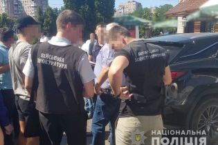 Голову ОТО на Днепропетровщине задержали во время получения взятки в 25 тысяч долларов