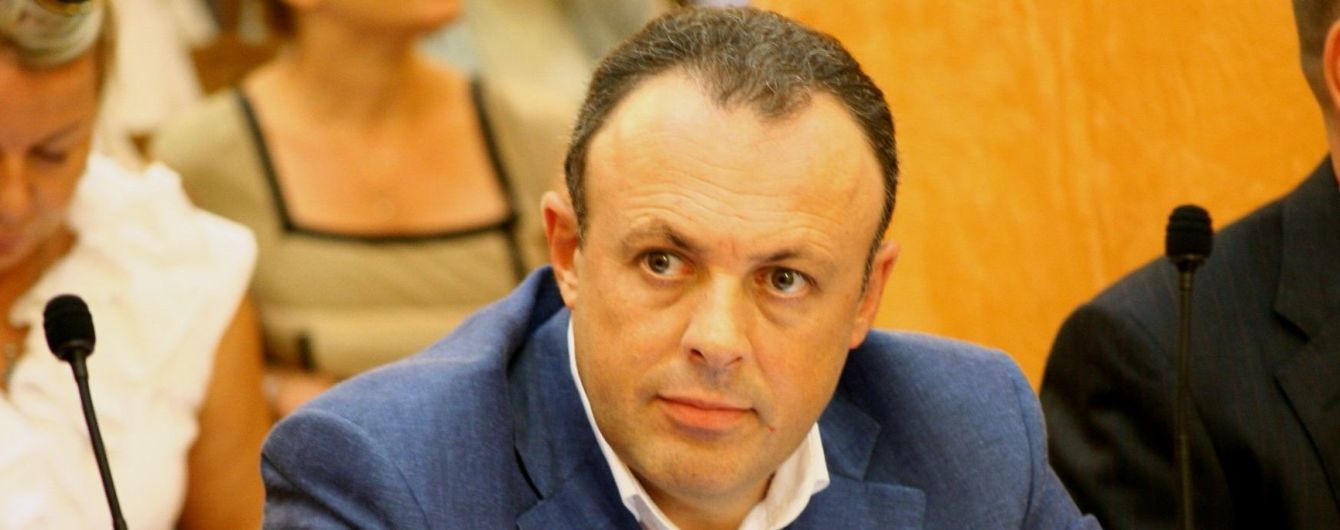 Кандидат из списка "Слуги народа", которого активисты связывали с Медведчуком, отказался баллотироваться в парламент