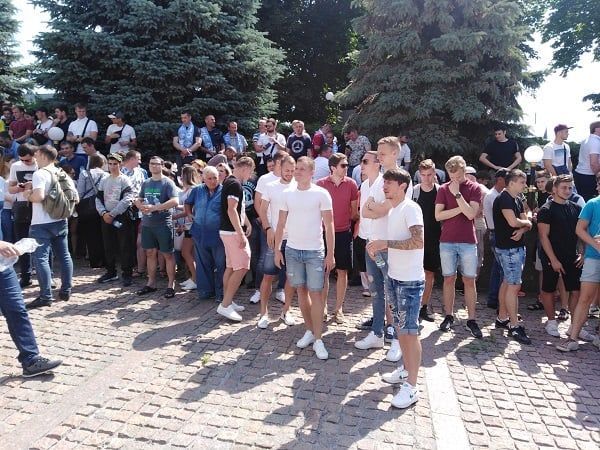 Фанати "Олімпіка"