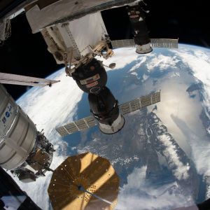 Роскосмос не зміг зістикувати із МКС корабль "Союз" з роботом на борту