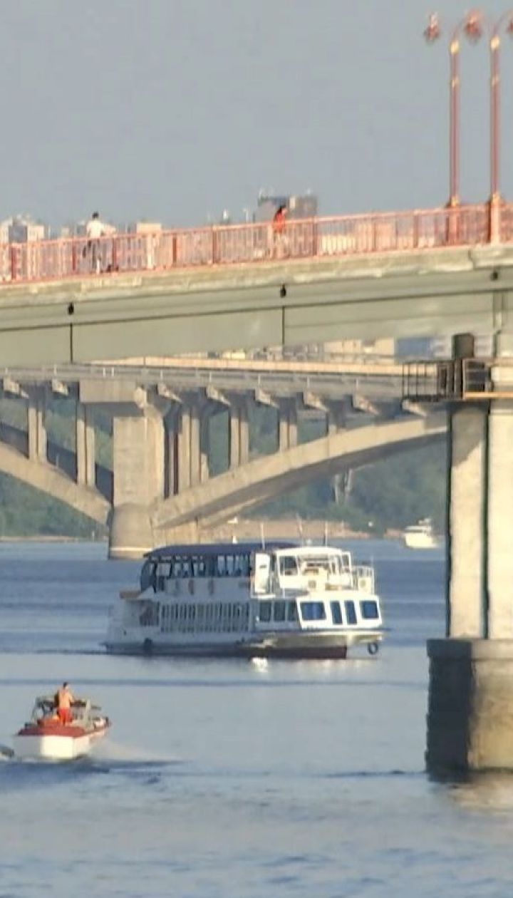 В Украине растет количество грузовых перевозок речным транспортом