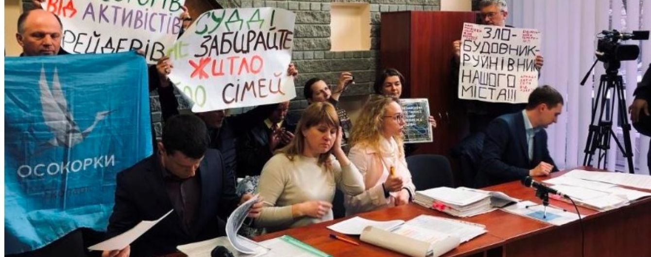 Скандальная застройка Осокорков: апелляционный суд отменил разрешение на строительство жилого комплекса