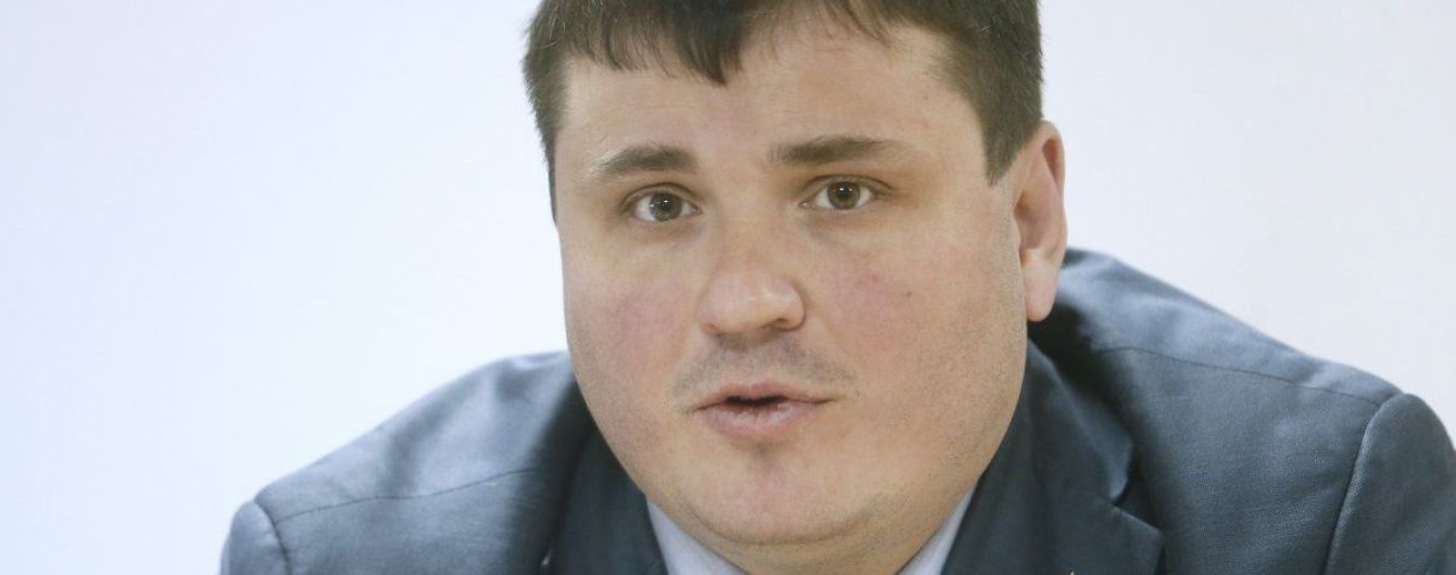 Еще один кандидат из списка "Слуги народа" передумал баллотироваться в парламент