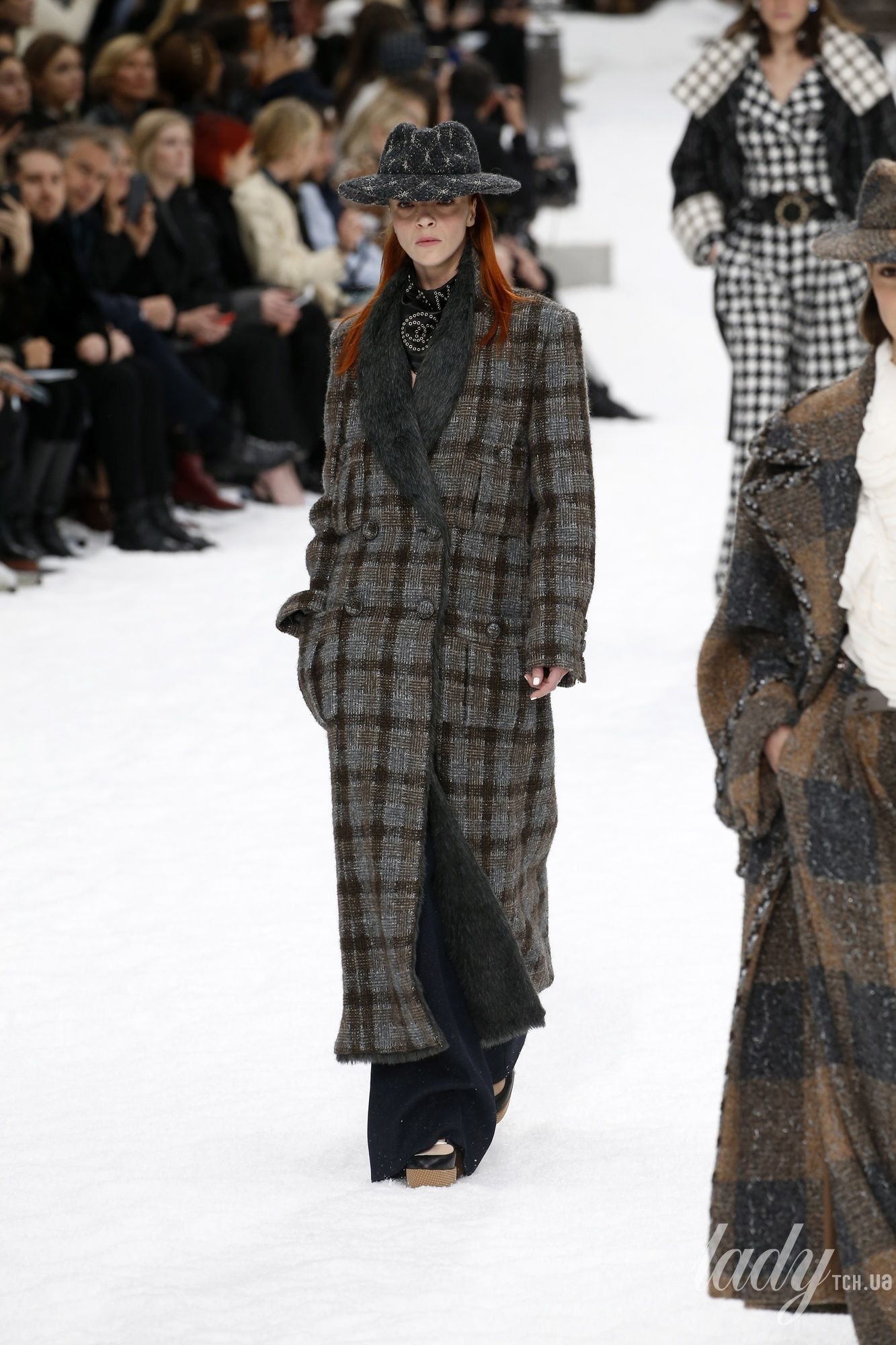 Коллекция Chanel прет-а-порте сезона осень-зима 2019-2020_6