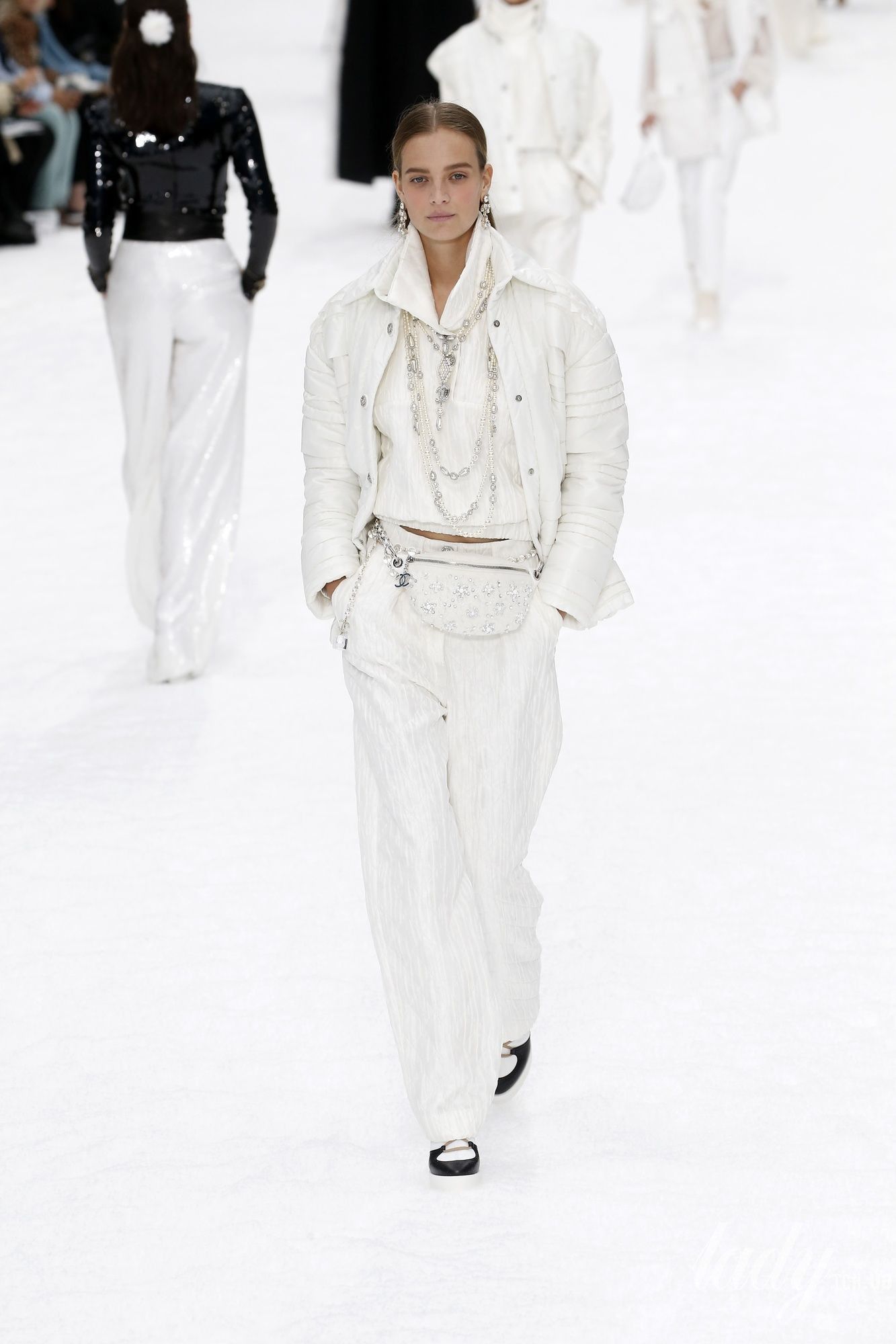 Коллекция Chanel прет-а-порте сезона осень-зима 2019-2020_64
