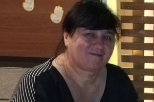 В Одесі попрощались з загиблою медсестрою, яка на собі виносила пацієнтів з пожежі у психлікарні