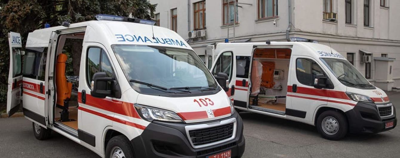 На Львовщине от укусов змей в реанимацию попали ребенок и женщина