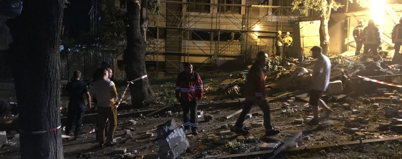 Взрыв в Киеве: в гаражах были кофейные автомобили с газовым оборудованием