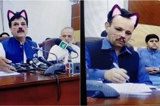 В Пакистане чиновники превратились в "котов" из-за случайно включенного фильтра во время трансляции