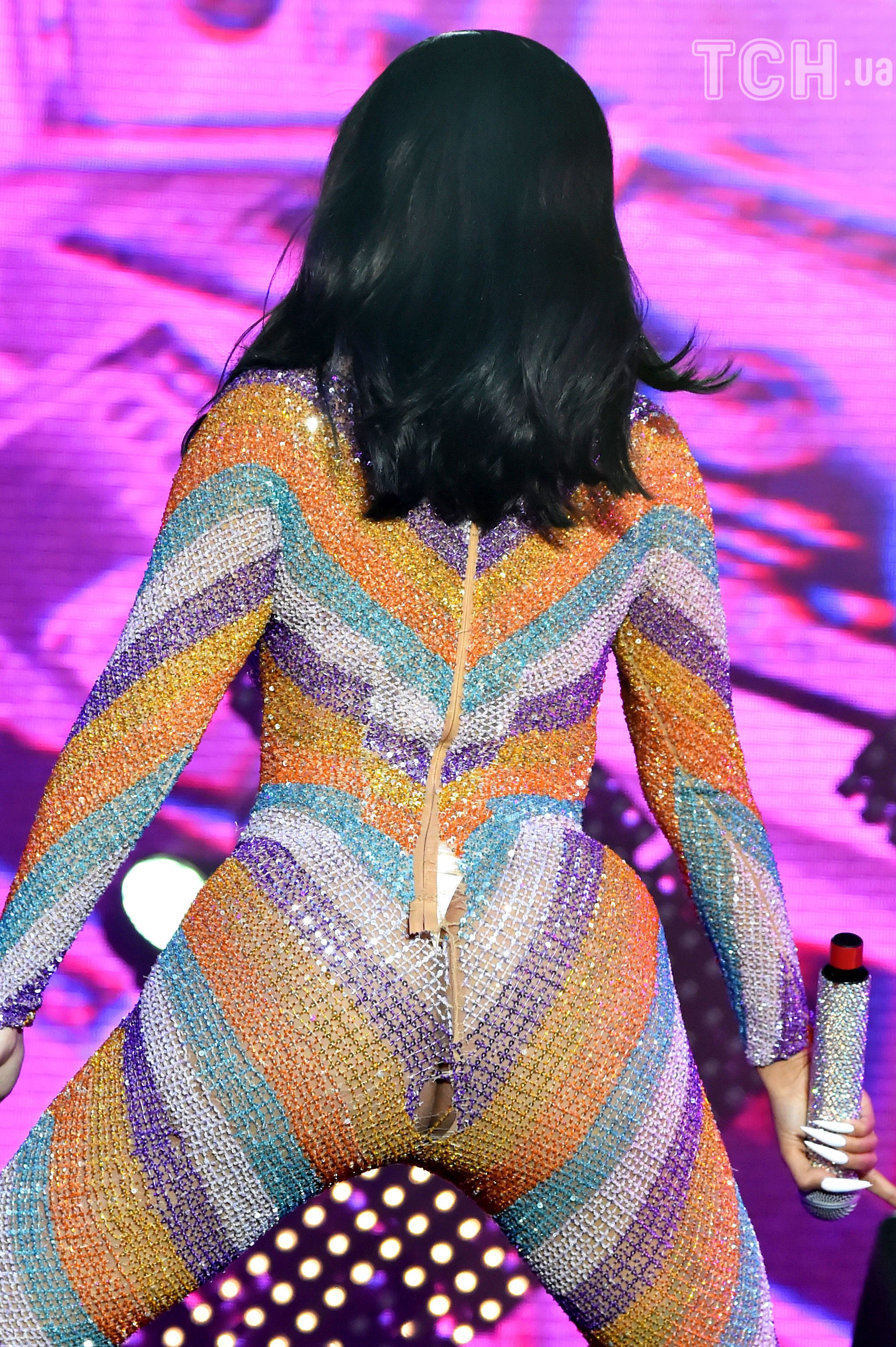 Cardi B_1