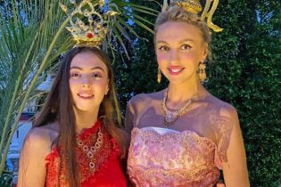 14-летнюю дочь Поляковой экстренно госпитализировали