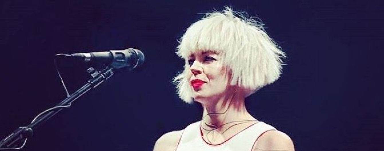 Певица ONUKA умилила детскими фотографиями с папой