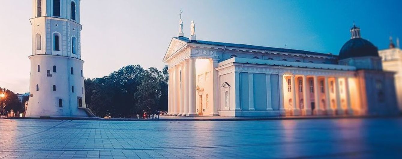 Meet a Local: мэр Вильнюса проводит экскурсии для туристов. Відео