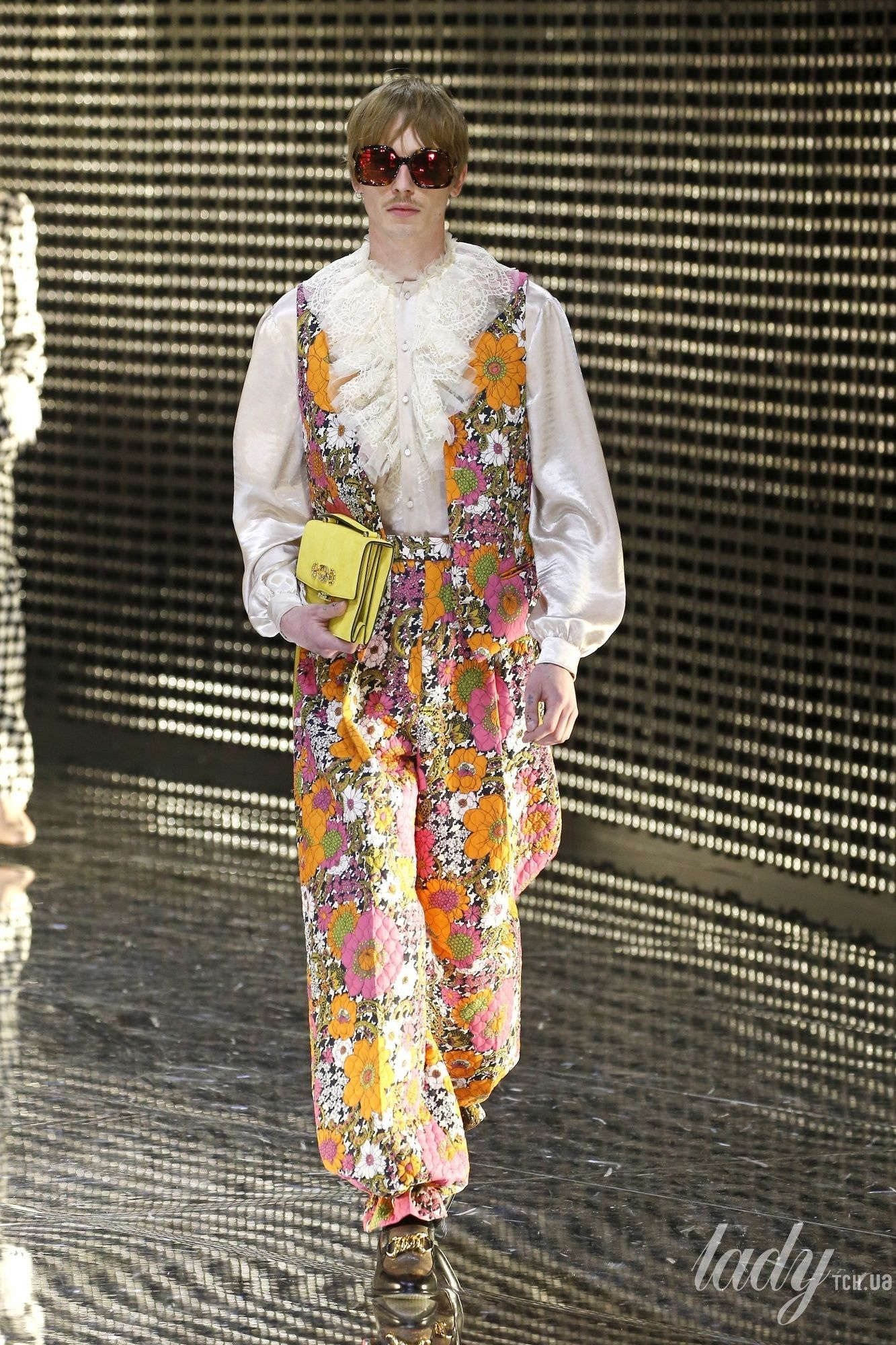 Коллекция Gucci прет-а-порте сезона осень-зима 2019-2020_68