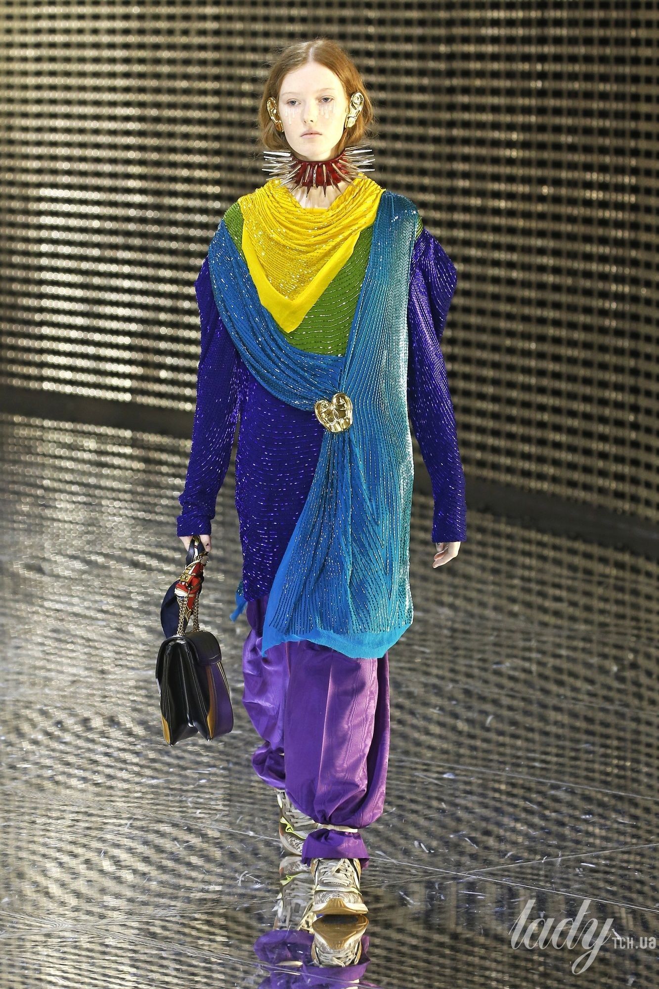 Коллекция Gucci прет-а-порте сезона осень-зима 2019-2020_82