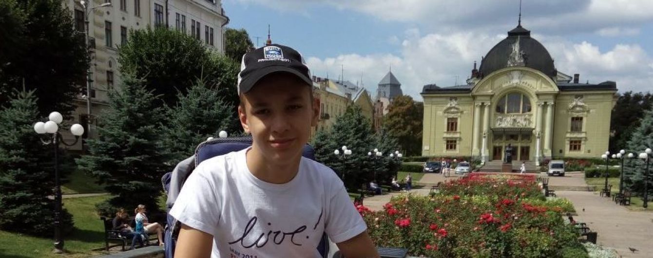 Финансовой помощи на лечение сына просит семья Владислава Логвина