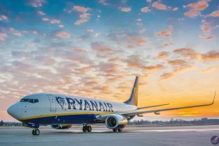 Ryanair влітку відновить лише половину рейсів з України