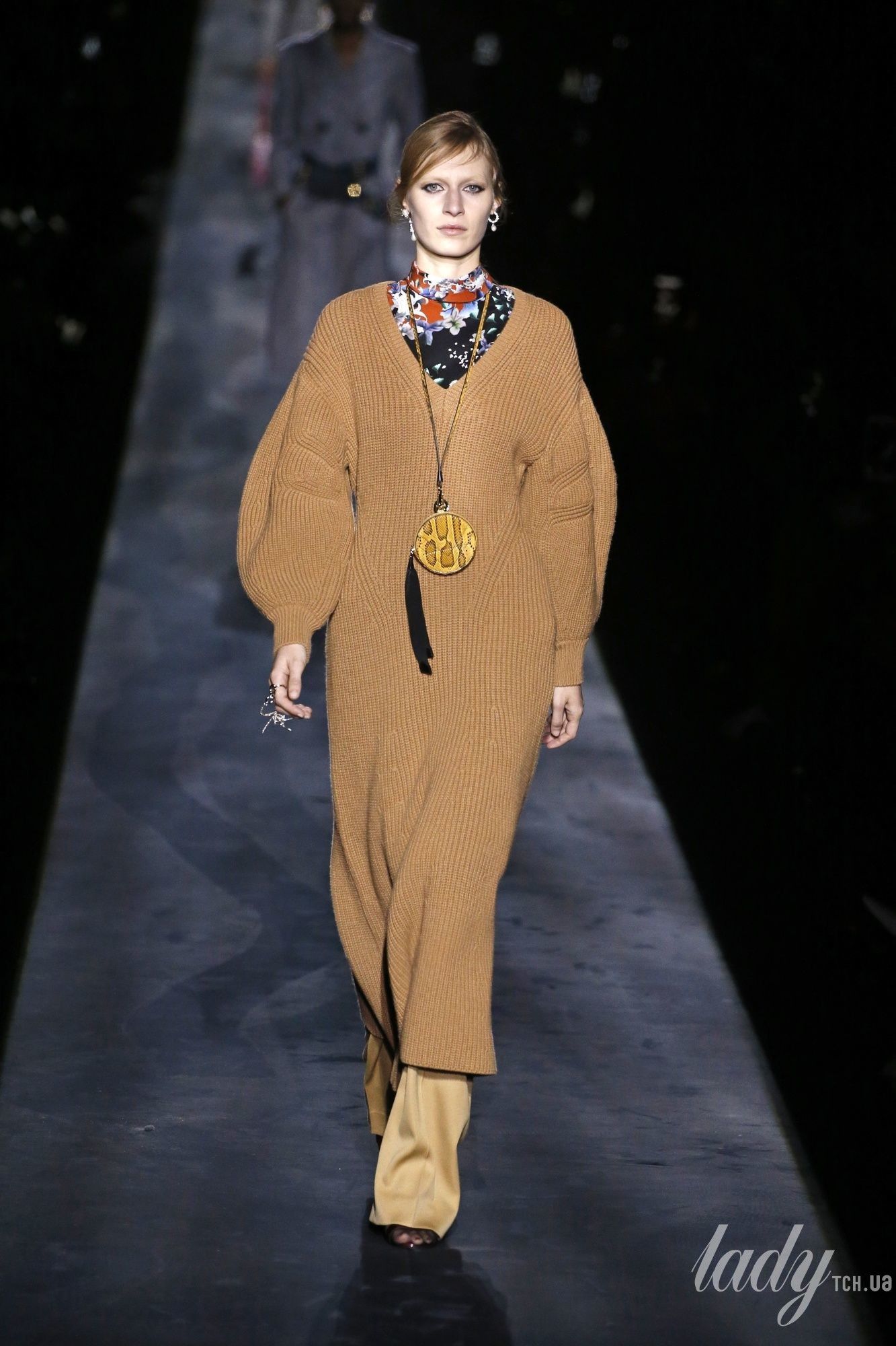 Коллекция Givenchy прет-а-порте сезона осень-зима 2019-2020_4