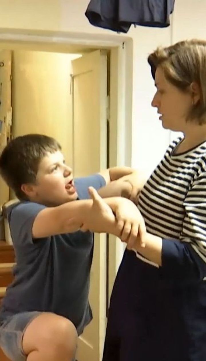25 дітей з тяжкою формою аутизму відрахували з реабілітаційного центру, щоб не псували показники