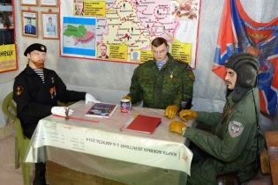 В Сети смеются над страшными восковыми фигурами "Моторолы", "Гиви" и Захарченко